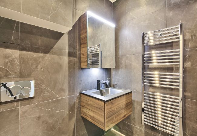 Apartment in Paris - Urban Flat 70 B - Authentic Parisian Flat Apartment in Paris - Urban Flat 70 B - Authentic Parisian Flat