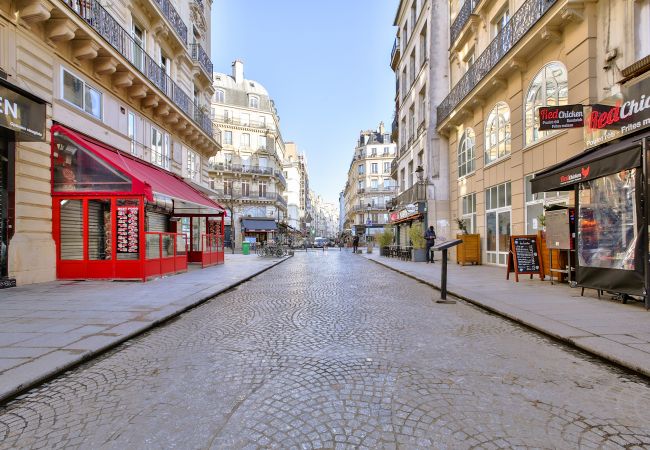 Apartment in Paris - 73 - Urban Luxury Parisian Flat Les Halles Rivoli Apartment in Paris - 73 - Urban Luxury Parisian Flat Les Halles Rivoli