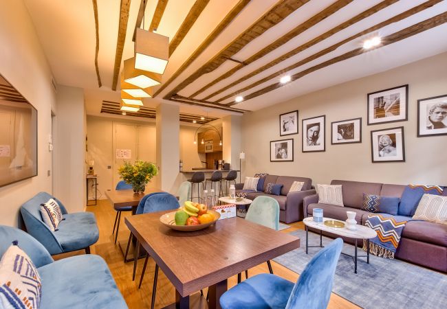 Apartment in Paris - 73 - Urban Luxury Parisian Flat Les Halles Rivoli Apartment in Paris - 73 - Urban Luxury Parisian Flat Les Halles Rivoli