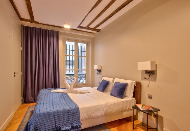 Apartment in Paris - 73 - Urban Luxury Parisian Flat Les Halles Rivoli Apartment in Paris - 73 - Urban Luxury Parisian Flat Les Halles Rivoli