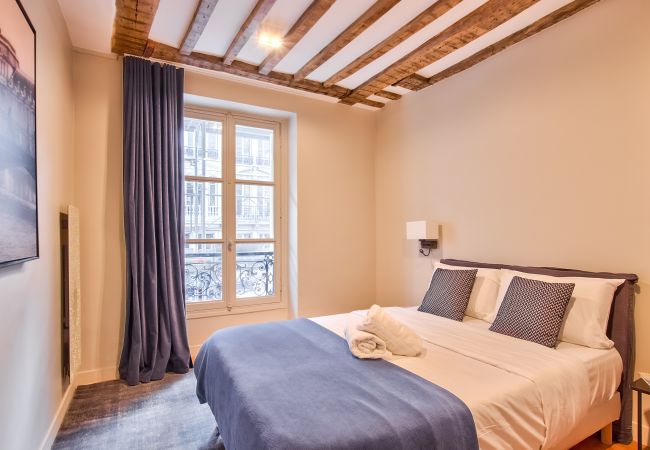 Apartment in Paris - 73 - Urban Luxury Parisian Flat Les Halles Rivoli Apartment in Paris - 73 - Urban Luxury Parisian Flat Les Halles Rivoli