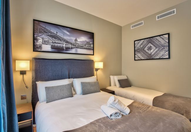 Apartment in Paris - 75 - Urban Jardins du Luxembourg   Apartment in Paris - 75 - Urban Jardins du Luxembourg