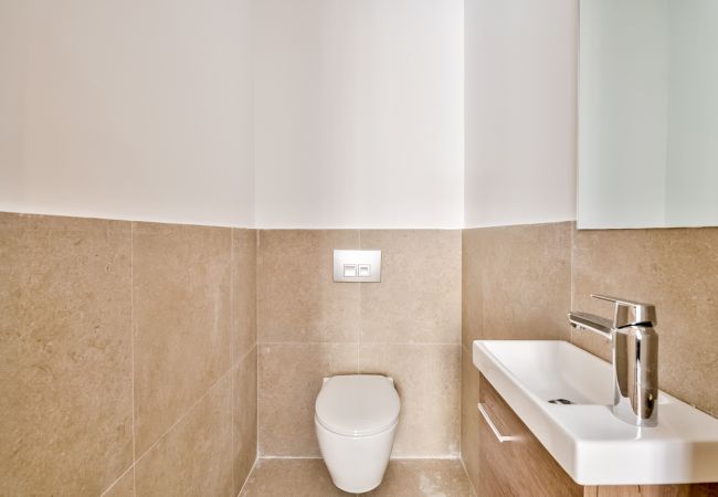 Apartment in Paris - 91 B - Urban Picasso in Le Marais Apartment in Paris - 91 B - Urban Picasso in Le Marais