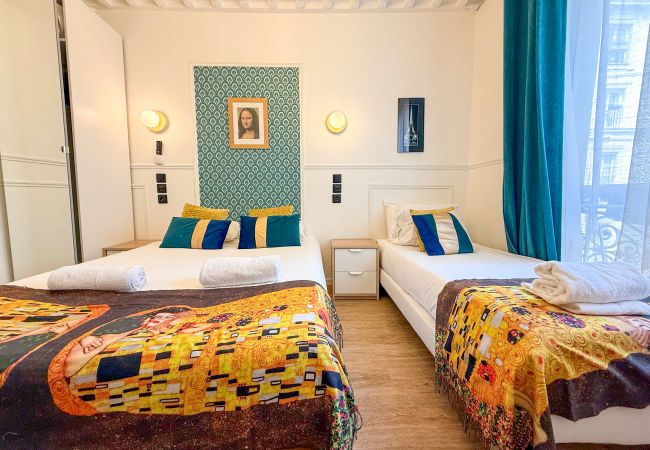 Apartment in Paris - Urban Flat 107 - Sublime 4 Bedroom Opera Rock Vinci  Apartment in Paris - Urban Flat 107 - Sublime 4 Bedroom Opera Rock Vinci