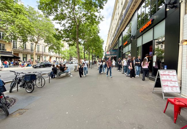 Apartment in Paris - Urban Flat 107 - Sublime 4 Bedroom Opera Rock Vinci  Apartment in Paris - Urban Flat 107 - Sublime 4 Bedroom Opera Rock Vinci