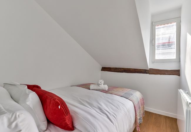 Apartment in Paris - 117 - Urban C'est La Vie in Montorgueil  Apartment in Paris - 117 - Urban C'est La Vie in Montorgueil