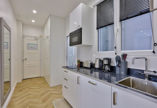 Apartment in Paris - 92 - Beautiful Apartment Montorgueil Apartment in Paris - 92 - Beautiful Apartment Montorgueil