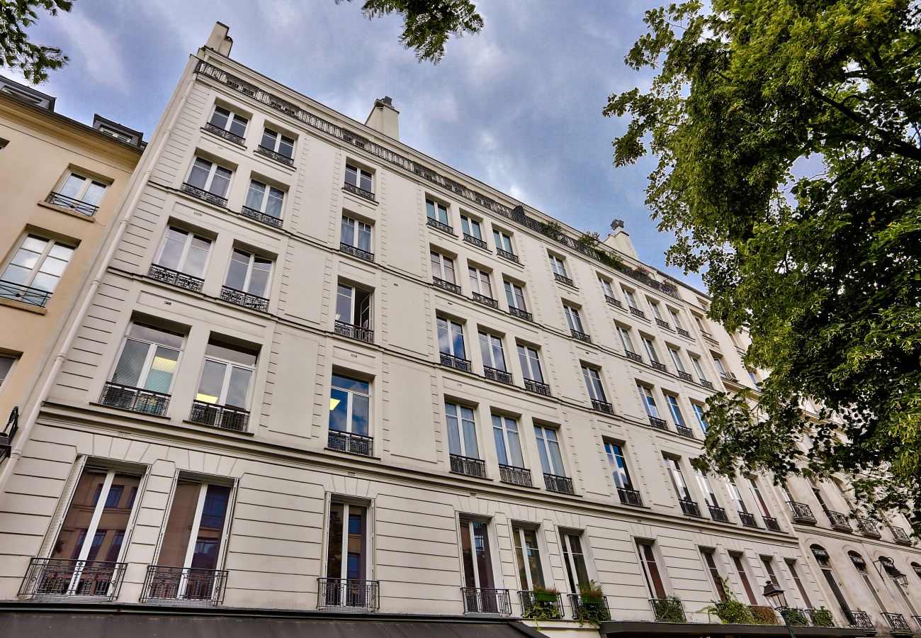 Apartment in Paris - 92 - Beautiful Apartment Montorgueil Apartment in Paris - 92 - Beautiful Apartment Montorgueil