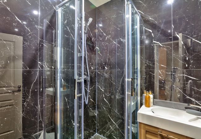 Apartment in Paris - 94 - Urban Coco Paris Apartment in Paris - 94 - Urban Coco Paris