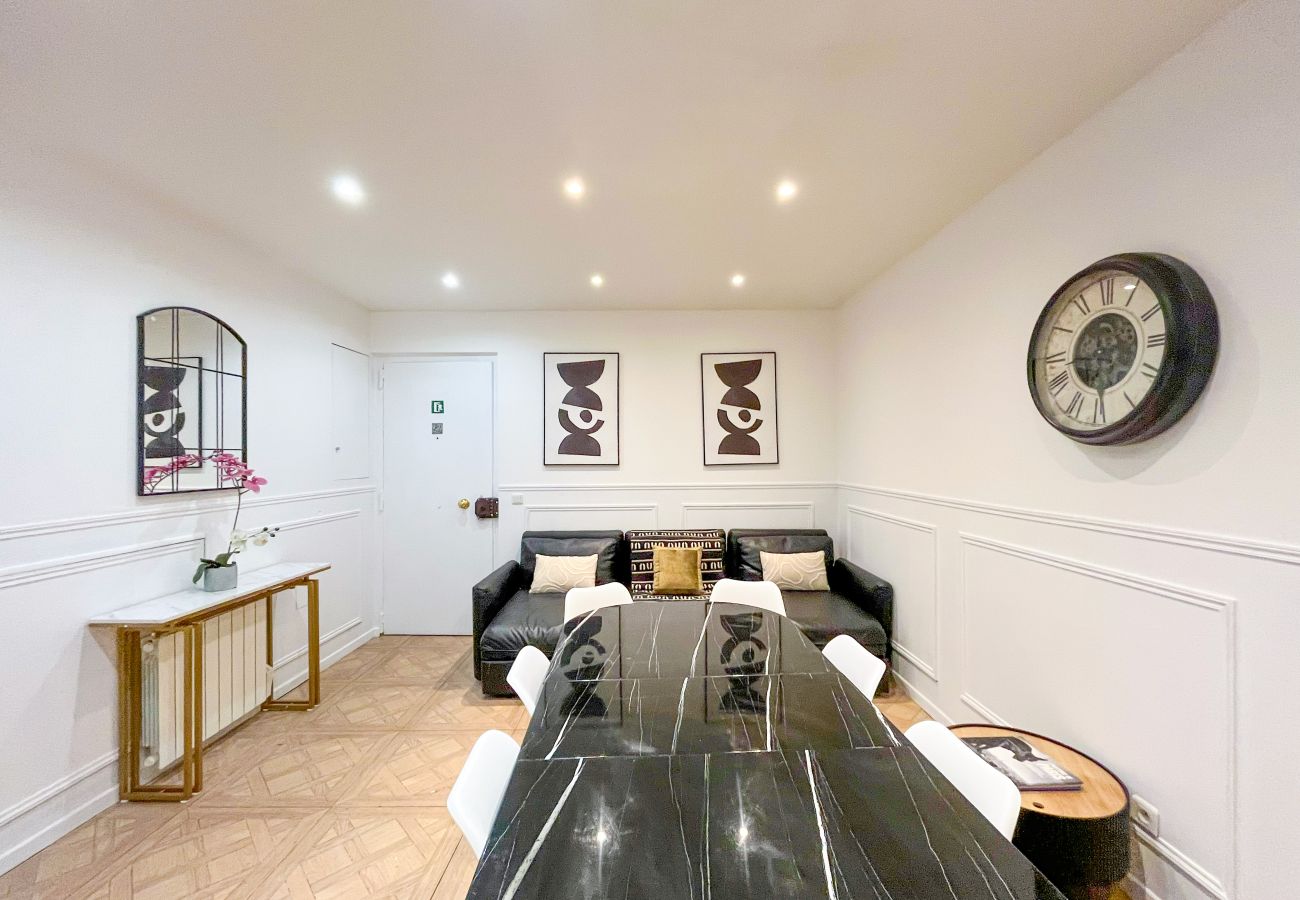 Apartment in Paris - 81 - Paris Luxe Sebastopol Apartment in Paris - 81 - Paris Luxe Sebastopol