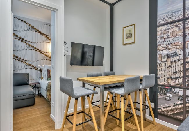 Apartment in Paris - 114 - Urban Saint Denis Couture Apartment in Paris - 114 - Urban Saint Denis Couture