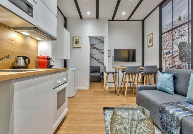 Apartment in Paris - 114 - Urban Saint Denis Couture Apartment in Paris - 114 - Urban Saint Denis Couture