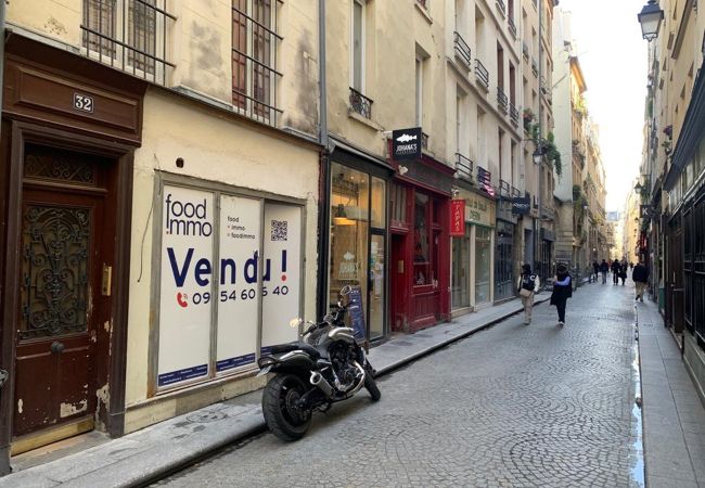 Apartment in Paris - Urban Flat 15 - Coco Chanel Montorgueil  Apartment in Paris - Urban Flat 15 - Coco Chanel Montorgueil