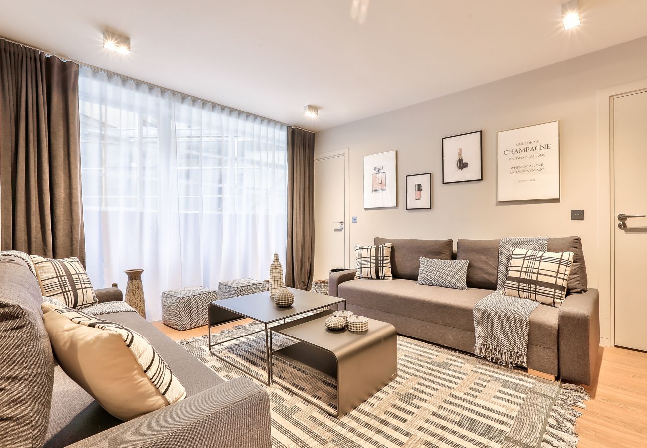 Apartment in Paris - 123 - Urban Luxury Flat in Montorgueil