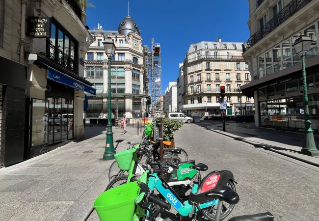 Apartment in Paris - Urban Flat 04 - Beautiful 2BDR Flat in Center of Paris Apartment in Paris - Urban Flat 04 - Beautiful 2BDR Flat in Center of Paris