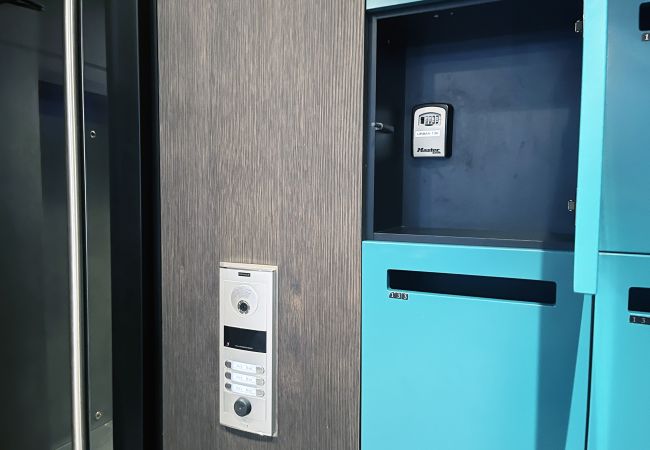 Apartment in Paris - Urban Flat 132 - Beautiful 4 Bedroom in Paris Apartment in Paris - Urban Flat 132 - Beautiful 4 Bedroom in Paris