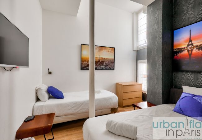 Apartment in Paris - Urban Flat 62 - Charming 3BDR in Triangle d'Or - only 100m from Champs-Elysees Apartment in Paris - Urban Flat 62 - Charming 3BDR in Triangle d'Or - only 100m from Champs-Elysees