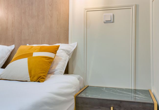 Apartment in Paris - Urban Flat 13 - Lovely 2 BDR Flat in Center of Paris Apartment in Paris - Urban Flat 13 - Lovely 2 BDR Flat in Center of Paris