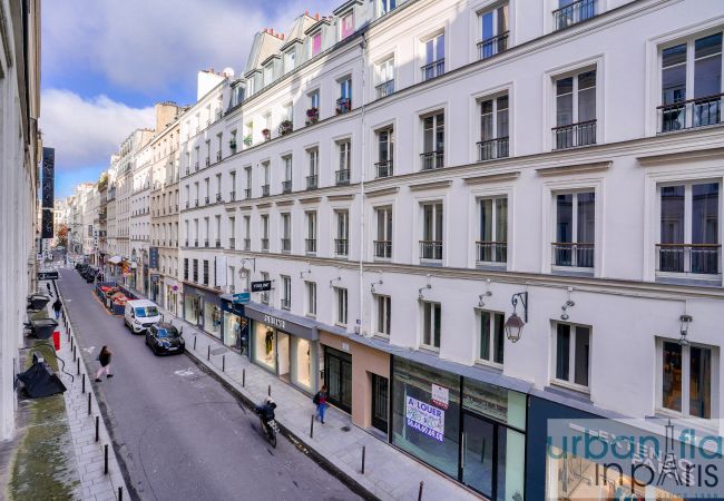 Apartment in Paris - Urban Flat 13 - Lovely 2 BDR Flat in Center of Paris Apartment in Paris - Urban Flat 13 - Lovely 2 BDR Flat in Center of Paris