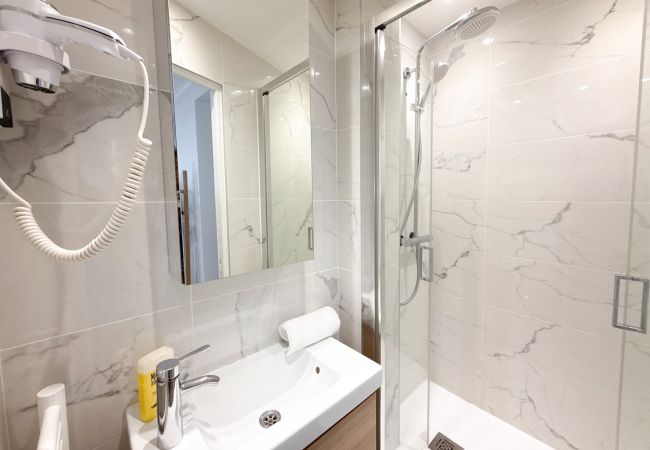 Apartment in Paris - 102 - Urban Opera Picasso Apartment in Paris - 102 - Urban Opera Picasso