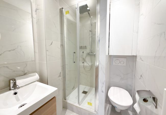 Apartment in Paris - 102 - Urban Opera Picasso Apartment in Paris - 102 - Urban Opera Picasso