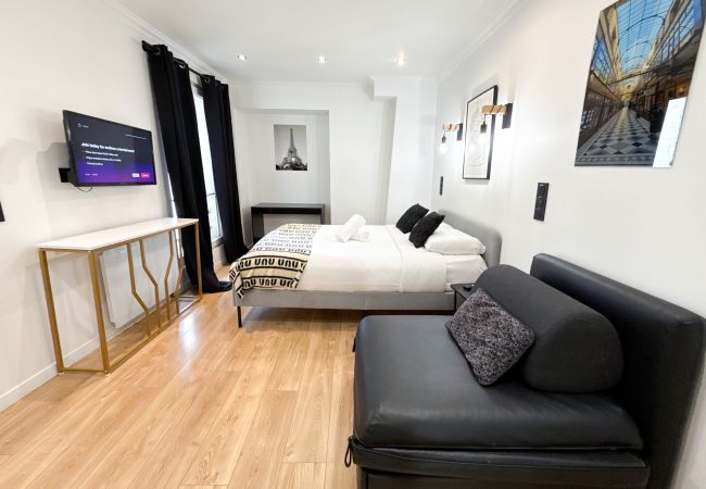 Apartment in Paris - 102 - Urban Opera Picasso Apartment in Paris - 102 - Urban Opera Picasso