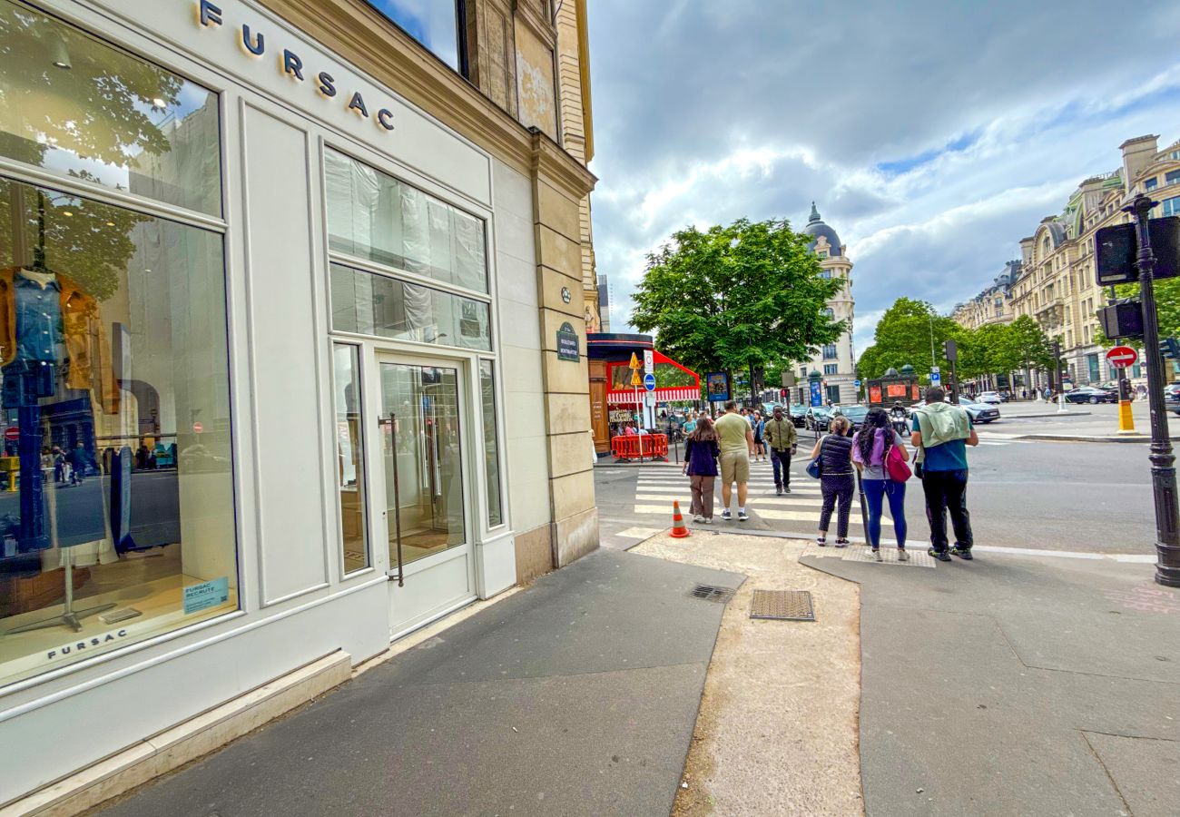 Apartment in Paris - 102 - Urban Opera Picasso Apartment in Paris - 102 - Urban Opera Picasso