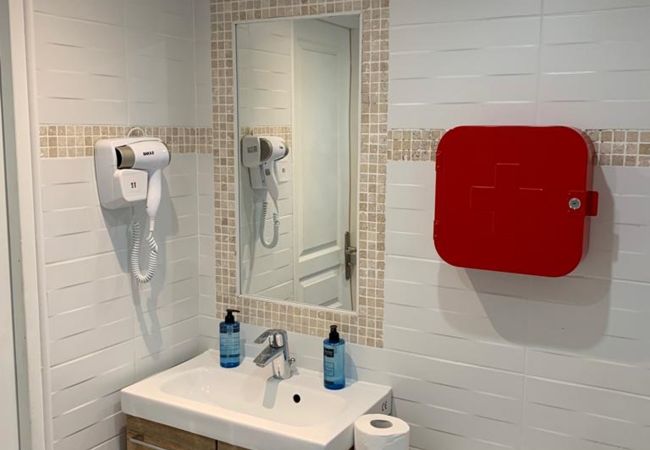 Apartment in Paris - Urban Flat 42 - Game of Thrones in Paris Apartment in Paris - Urban Flat 42 - Game of Thrones in Paris