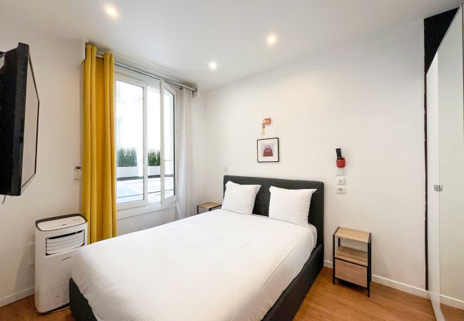 Apartment in Paris - 115 B - Urban Vuitton Saint Denis Apartment in Paris - 115 B - Urban Vuitton Saint Denis