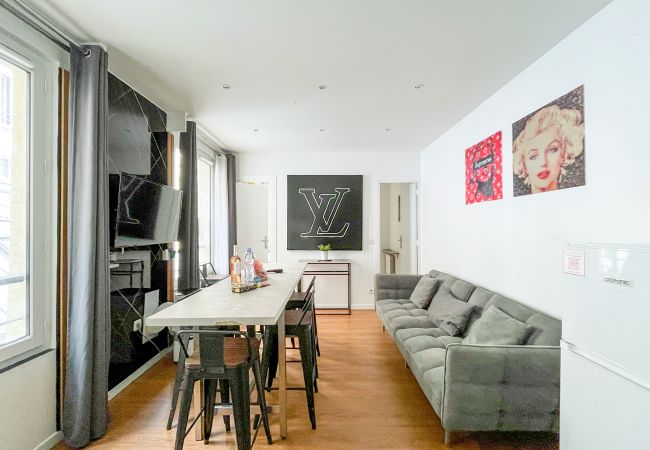 Apartment in Paris - 115 B - Urban Vuitton Saint Denis Apartment in Paris - 115 B - Urban Vuitton Saint Denis