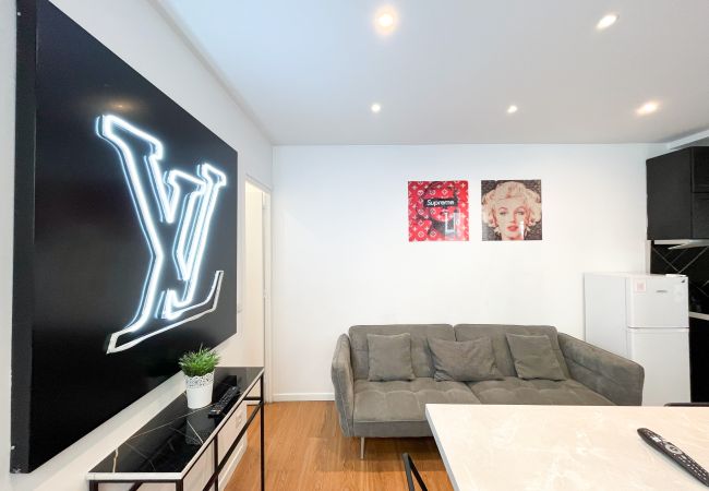 Apartment in Paris - 115 B - Urban Vuitton Saint Denis Apartment in Paris - 115 B - Urban Vuitton Saint Denis