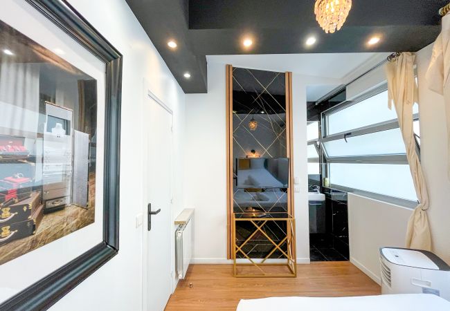 Apartment in Paris - 115 B - Urban Vuitton Saint Denis Apartment in Paris - 115 B - Urban Vuitton Saint Denis