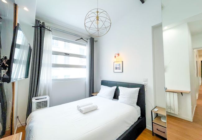 Apartment in Paris - 115 B - Urban Vuitton Saint Denis Apartment in Paris - 115 B - Urban Vuitton Saint Denis