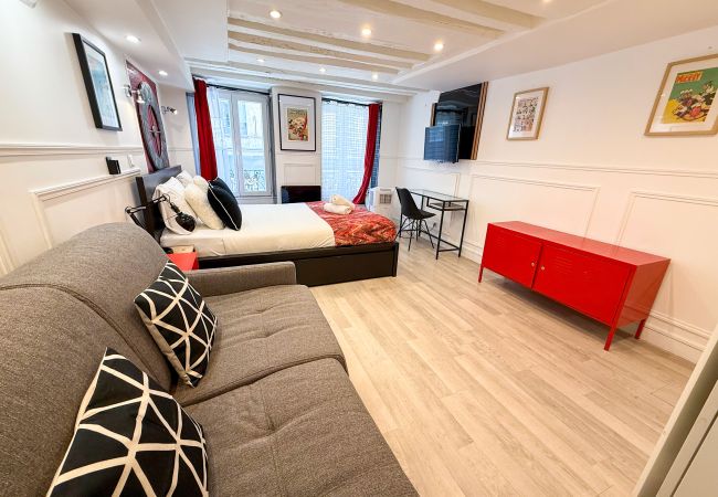 Apartment in Paris - Urban Flat 41 - Atelier Star Wars Montorgueil  Apartment in Paris - Urban Flat 41 - Atelier Star Wars Montorgueil