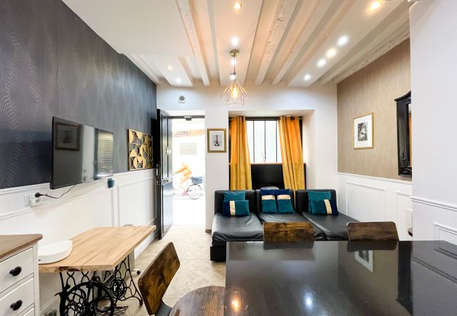 Apartment in Paris - Urban Flat 32 - Atelier Duplex in Center of Paris  Apartment in Paris - Urban Flat 32 - Atelier Duplex in Center of Paris