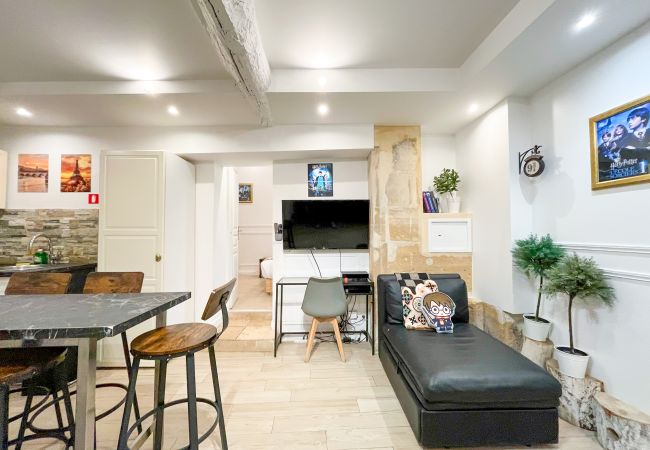  in Paris - Urban Flat 19 - Charming Flat in Montorgueil