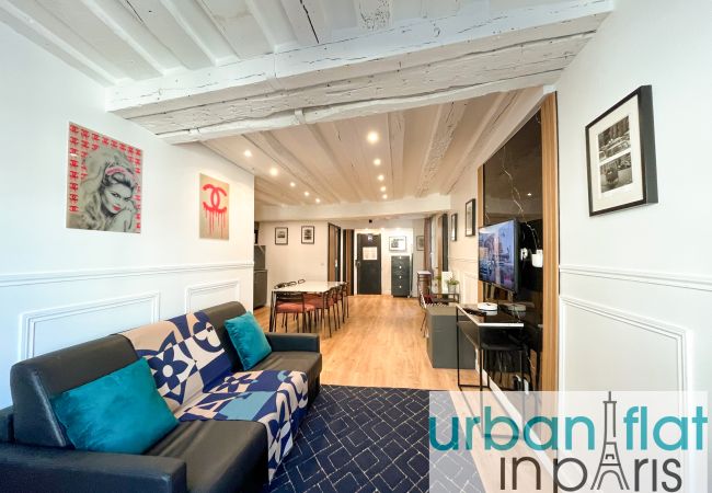 Apartment in Paris - 100 - Luxury 2 Bedroom - Beaubourg Marais  Apartment in Paris - 100 - Luxury 2 Bedroom - Beaubourg Marais