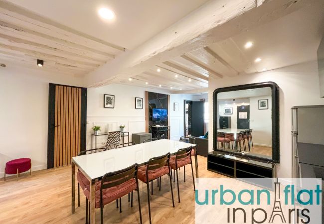 Apartment in Paris - 100 - Luxury 2 Bedroom - Beaubourg Marais  Apartment in Paris - 100 - Luxury 2 Bedroom - Beaubourg Marais