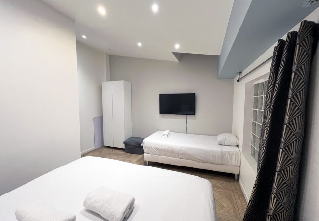 Apartment in Paris - Urban Flat 86 - Lovely 2 BDR Flat in Paris Apartment in Paris - Urban Flat 86 - Lovely 2 BDR Flat in Paris