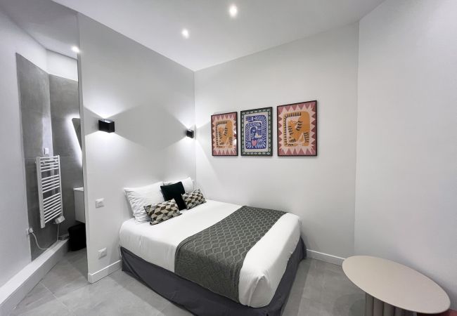 Apartment in Paris - Urban Flat 08 - The Panoramic Flat in Paris Apartment in Paris - Urban Flat 08 - The Panoramic Flat in Paris