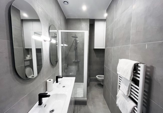 Apartment in Paris - Urban Flat 08 - The Panoramic Flat in Paris Apartment in Paris - Urban Flat 08 - The Panoramic Flat in Paris