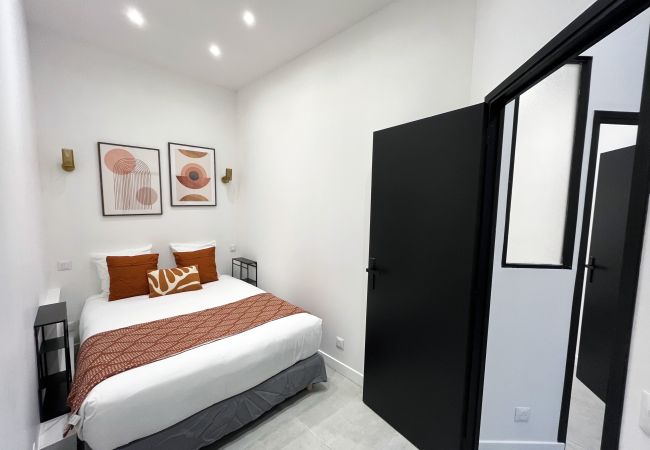 Apartment in Paris - Urban Flat 08 - The Panoramic Flat in Paris Apartment in Paris - Urban Flat 08 - The Panoramic Flat in Paris