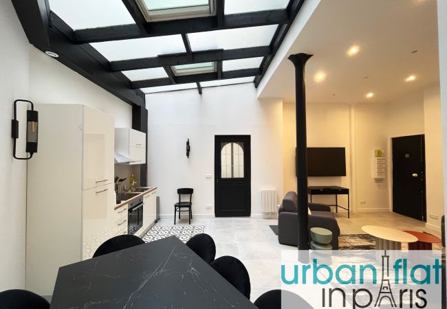 Apartment in Paris - Urban Flat 08 - The Panoramic Flat in Paris