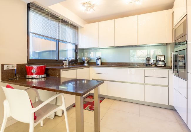 Apartment in Cannes - Sublime Apartment in Cannes La Croisette - 100m from the beach Apartment in Cannes - Sublime Apartment in Cannes La Croisette - 100m from the beach