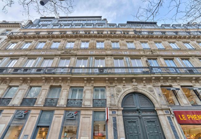 Apartment in Paris - Urban Flat  103 - Spacious Flat near Grands Boulevards Apartment in Paris - Urban Flat  103 - Spacious Flat near Grands Boulevards