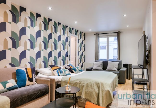 Apartment in Paris - Urban Flat  103 - Spacious Flat near Grands Boulevards Apartment in Paris - Urban Flat  103 - Spacious Flat near Grands Boulevards