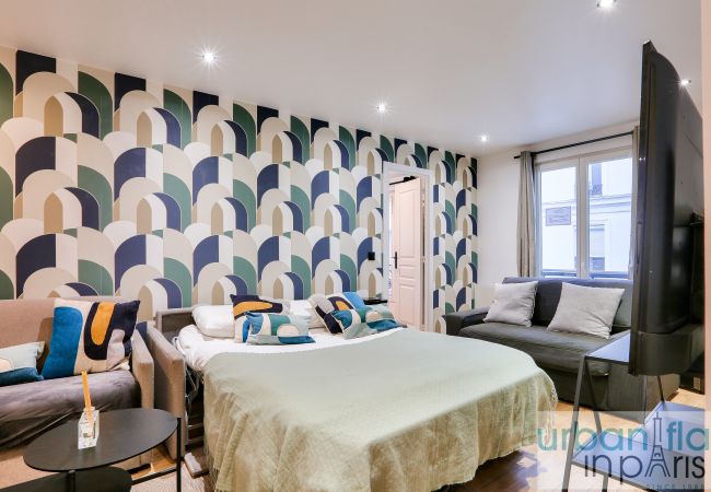 Apartment in Paris - Urban Flat  103 - Spacious Flat near Grands Boulevards Apartment in Paris - Urban Flat  103 - Spacious Flat near Grands Boulevards