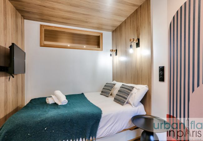 Apartment in Paris - Urban Flat  103 - Spacious Flat near Grands Boulevards Apartment in Paris - Urban Flat  103 - Spacious Flat near Grands Boulevards