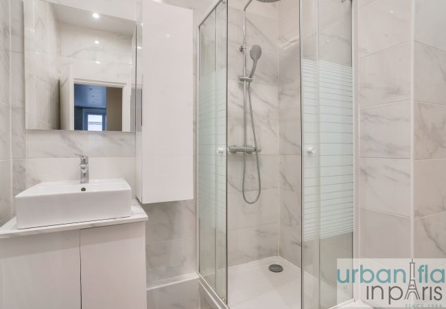 Apartment in Paris - Urban Flat 23 - Charming 3BDR Parisian Apartment in Montorgueil Apartment in Paris - Urban Flat 23 - Charming 3BDR Parisian Apartment in Montorgueil