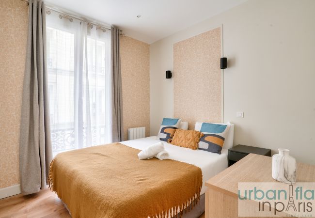 Apartment in Paris - Urban Flat 23 - Charming 3BDR Parisian Apartment in Montorgueil Apartment in Paris - Urban Flat 23 - Charming 3BDR Parisian Apartment in Montorgueil